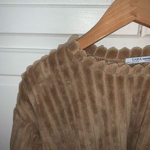 ZARA sweater crop top!